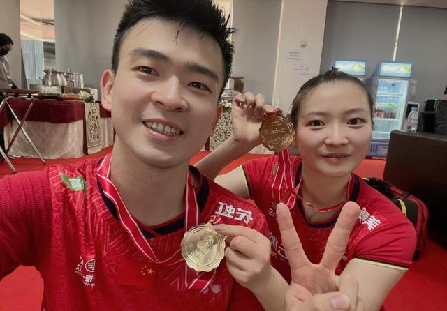 泰国队鏖战法国队，辛杜状态火热