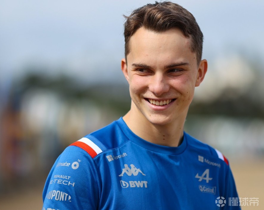 阿斯顿马丁碾压索伯车队，皮亚斯特里状态火热