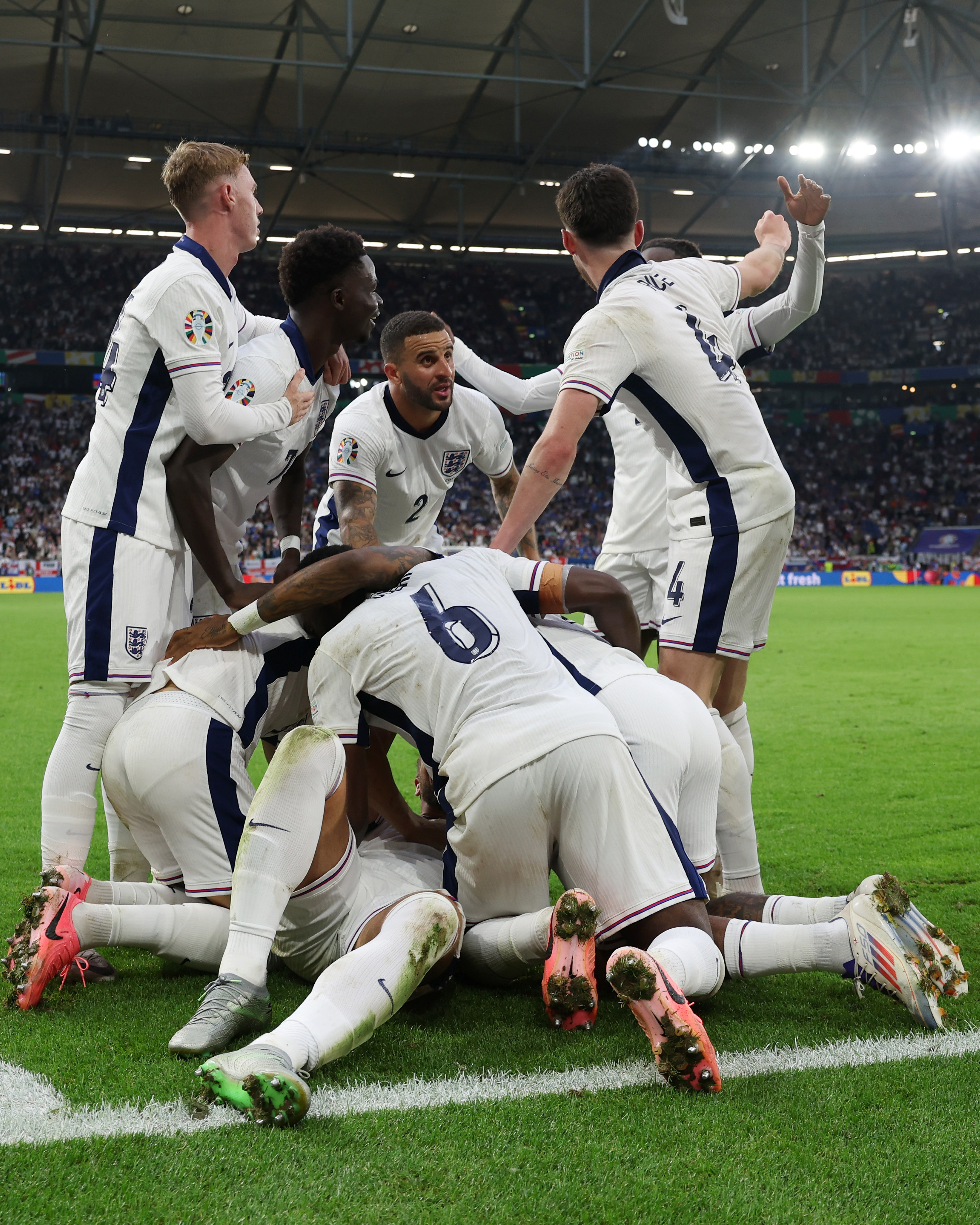 比利时完胜荷兰，贝林厄姆状态火热