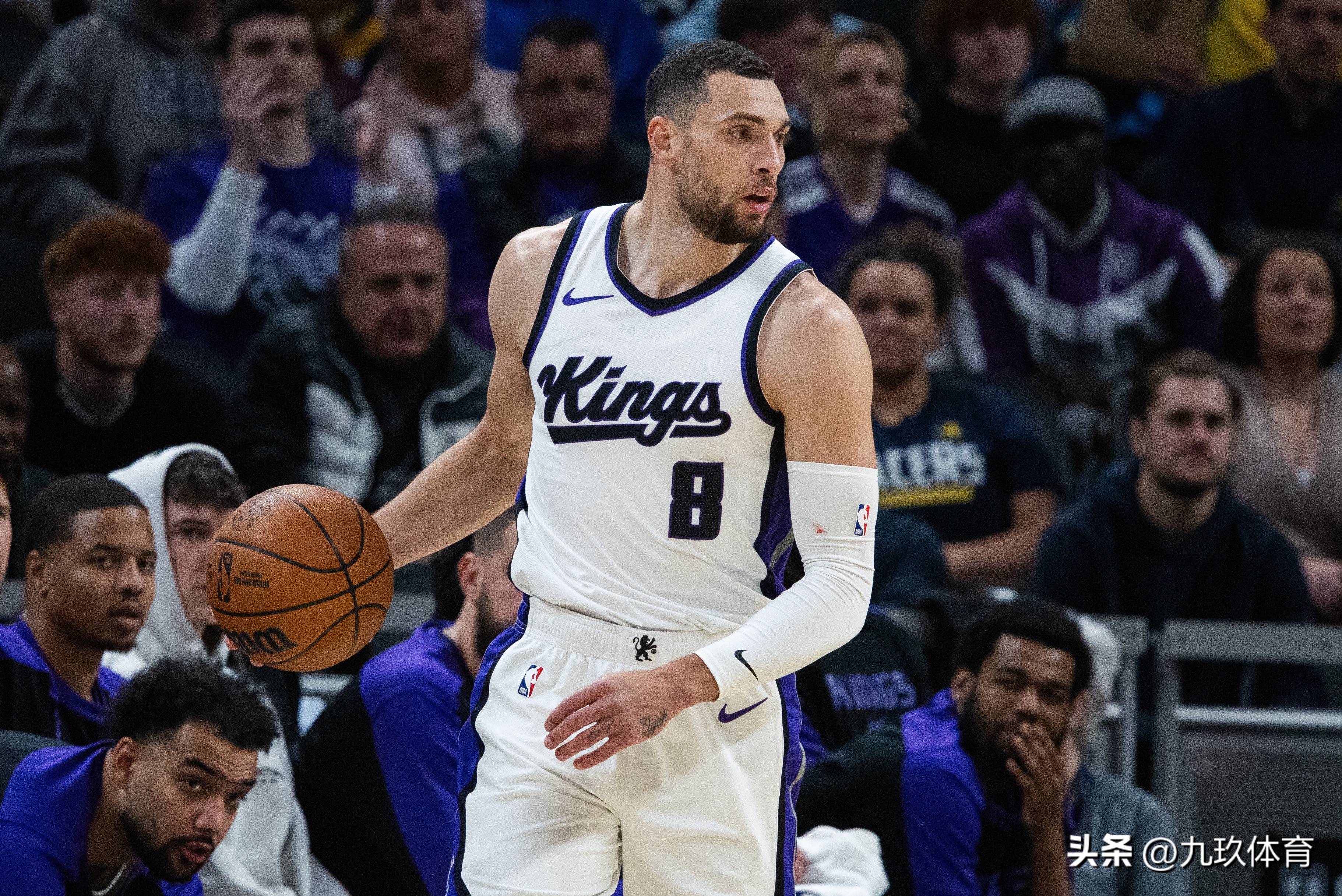 凯尔特人绝杀湖人，拉文扛起全队