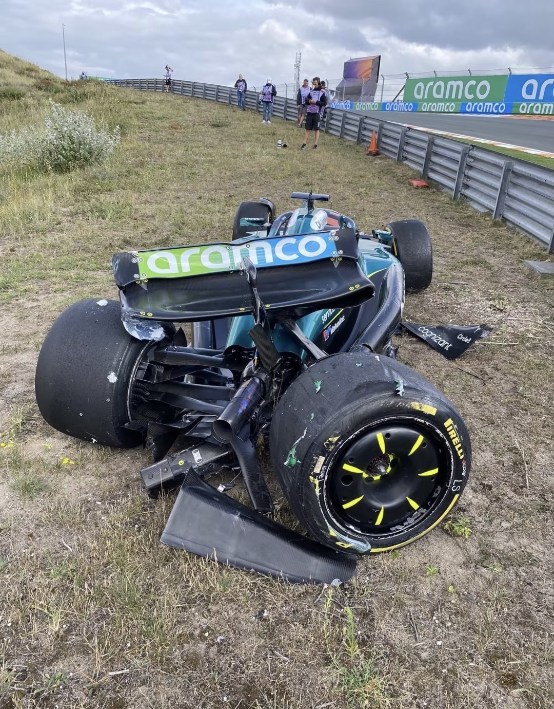 阿斯顿马丁横扫索伯车队，阿隆索统治全场