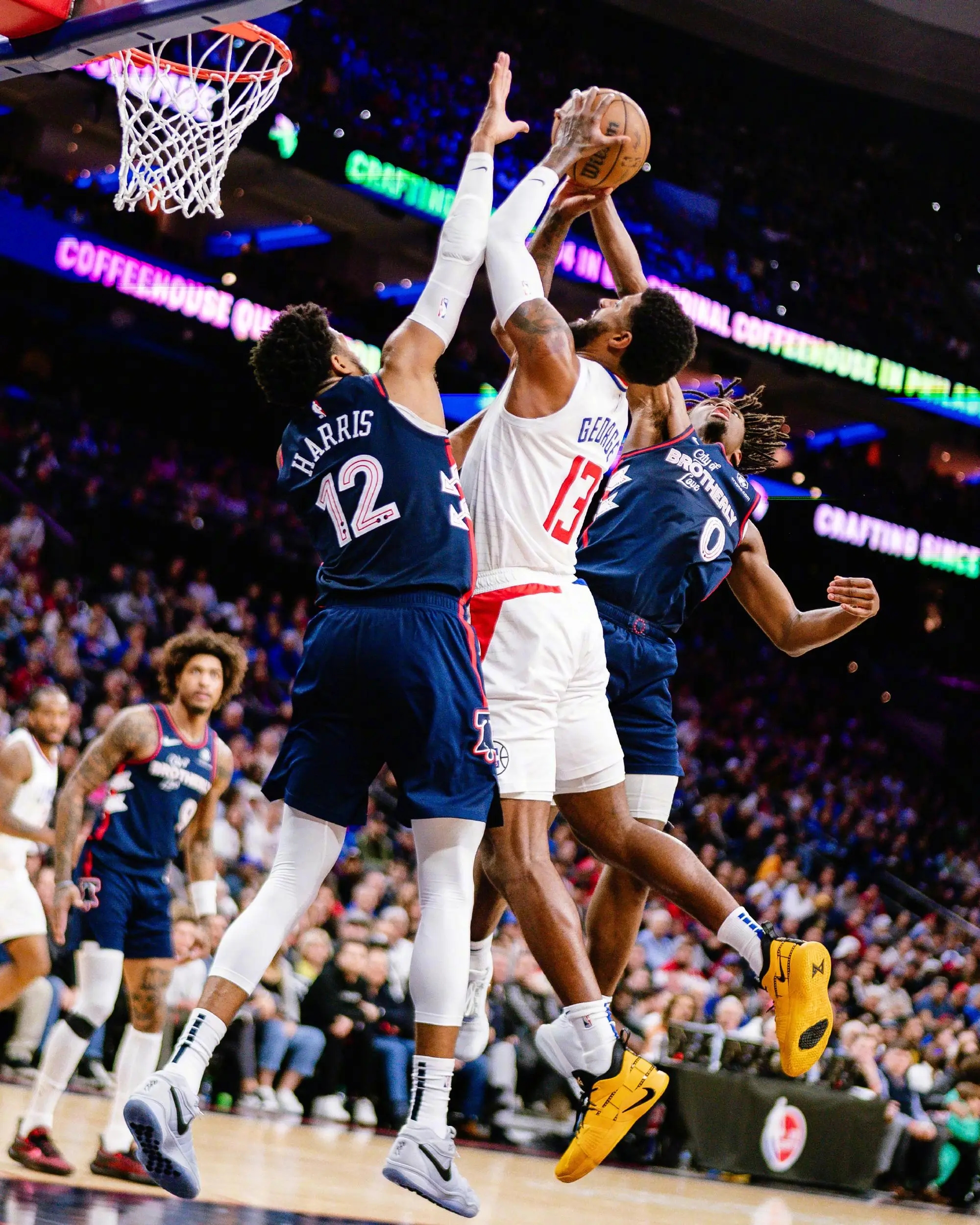 广东队碾压快船，乔治状态火热