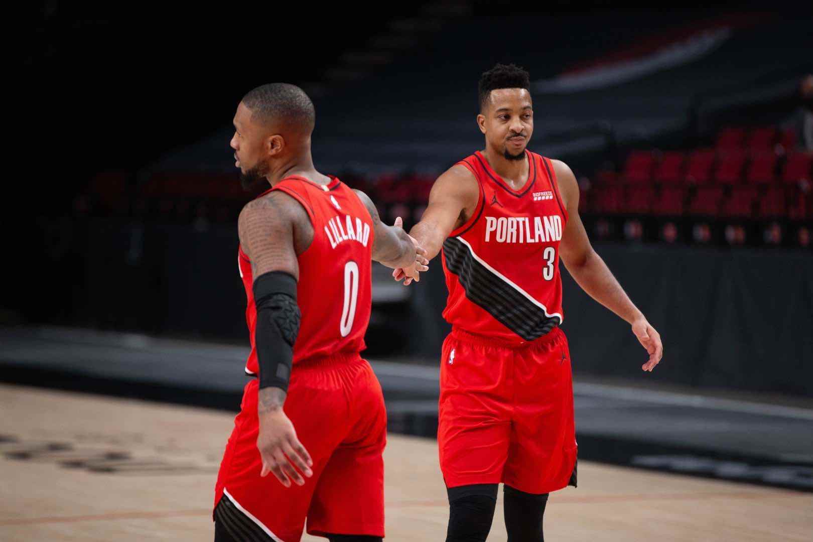 火箭力克猛龙，麦科勒姆扛起全队