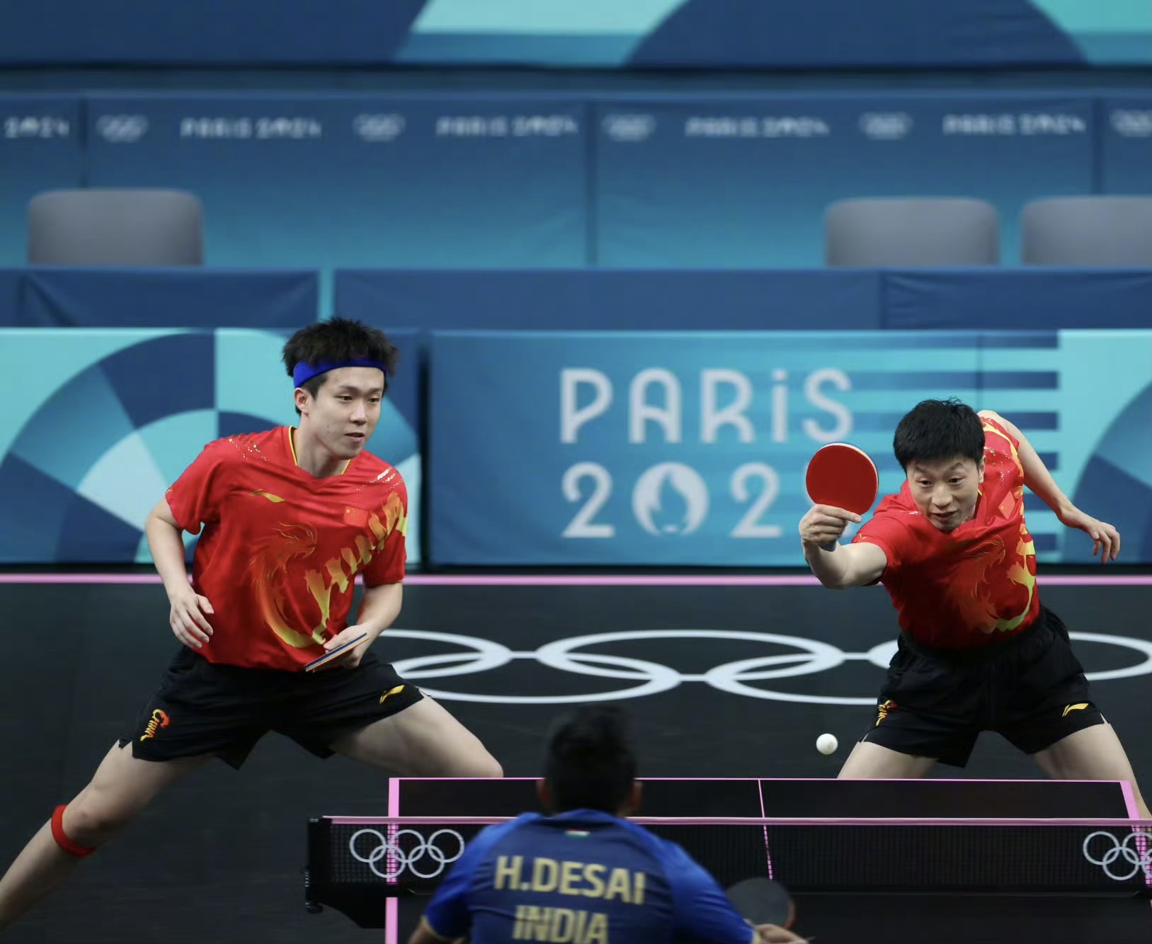 中国队险胜韩国队，马龙关键制胜