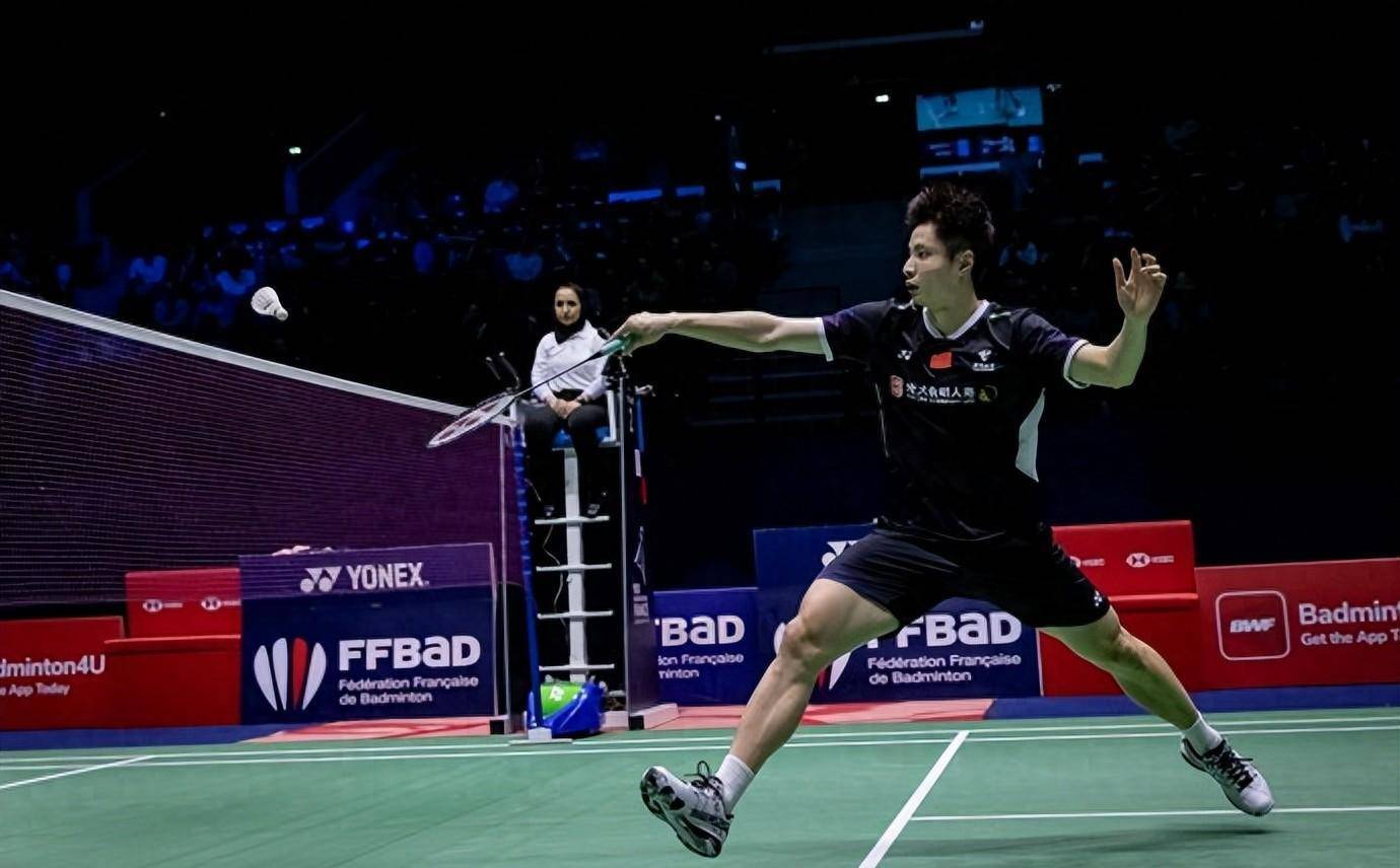 印度羽毛球队轻取英格兰羽毛球队，安赛龙完成帽子戏法