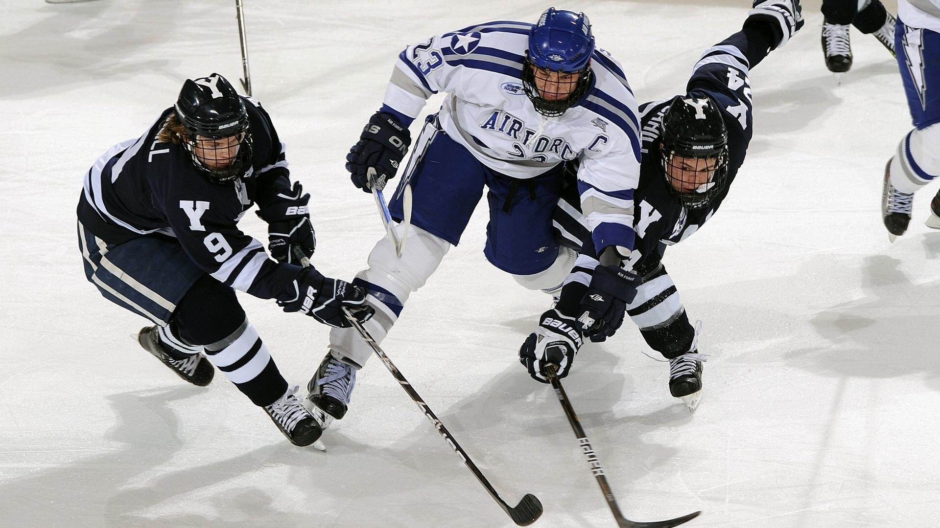 阿尔瓦雷斯导演逆转奇迹,瑞士绝境翻盘墨西哥,关键先生一战封神