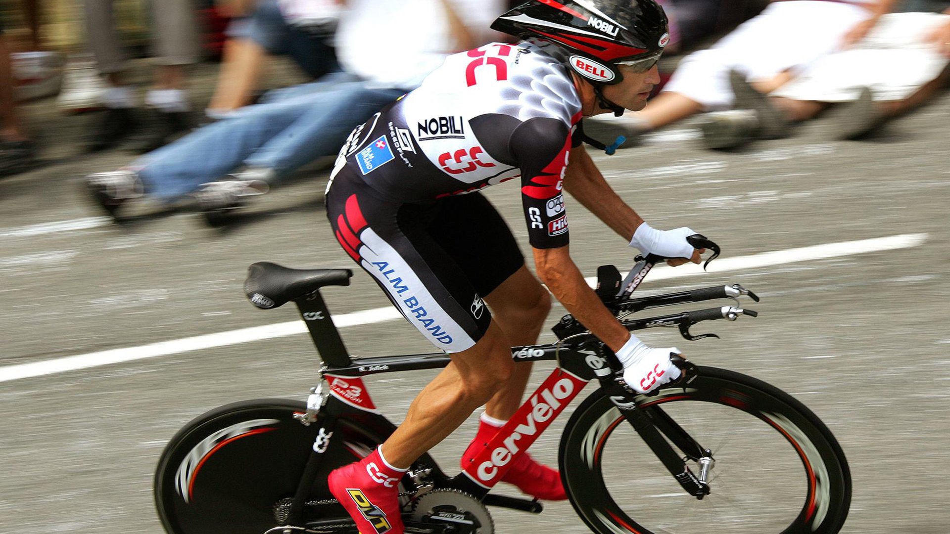 跨界争锋，猛龙强势晋级与福克斯赛道接管背后的王者逻辑