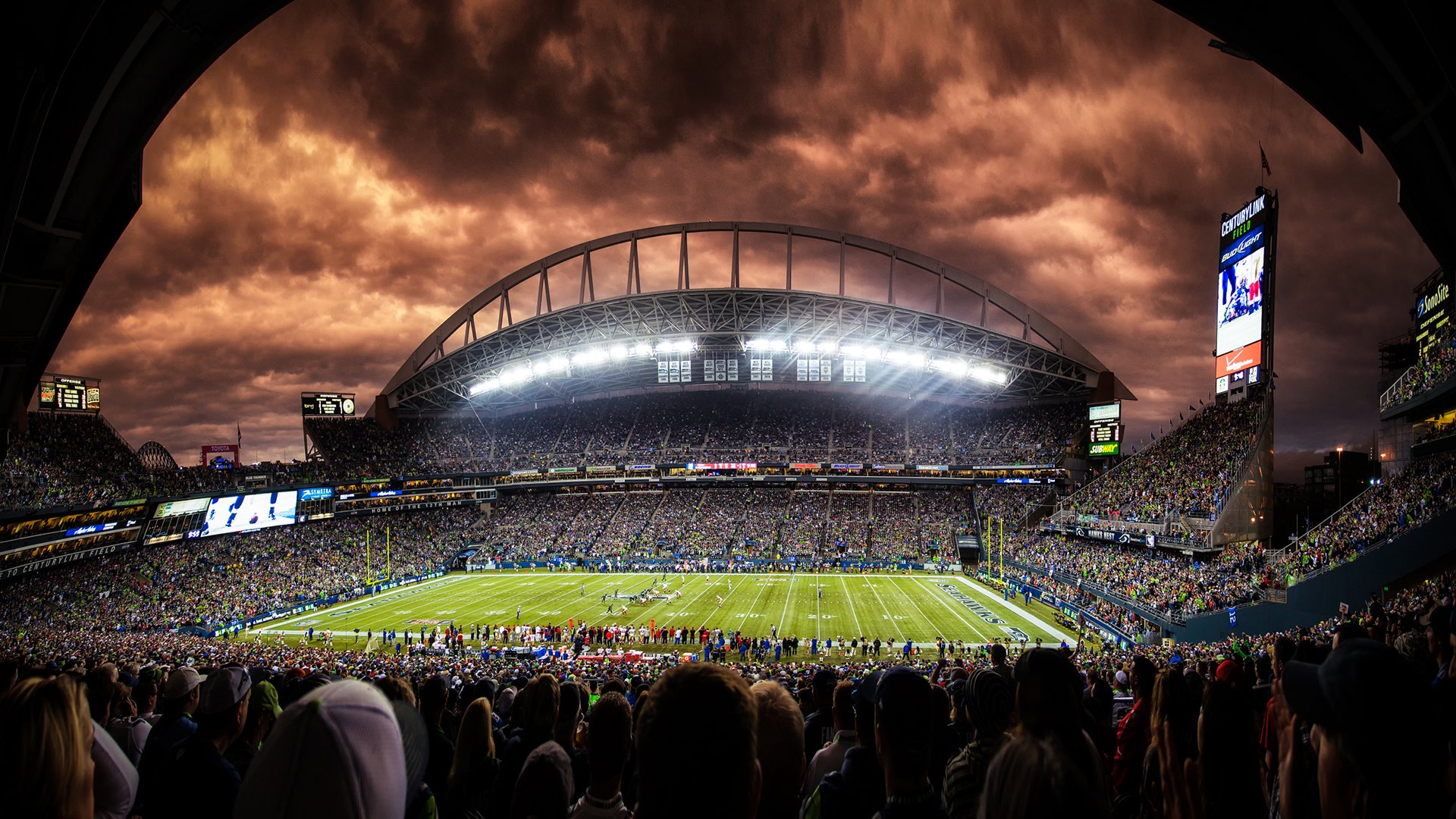 孤星耀穹顶，利拉德在太阳与鹈鹕的夹缝中，书写不可复制的巨星叙事